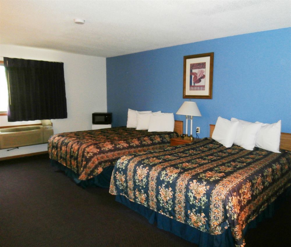 Rodeway Inn Brainerd Ngoại thất bức ảnh